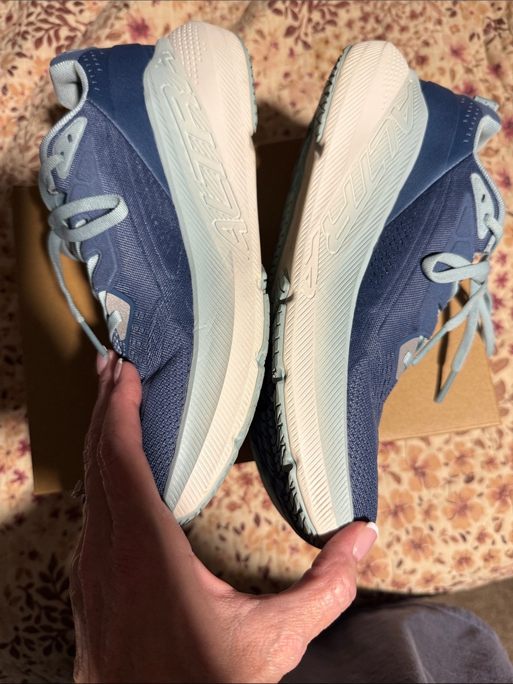 Altra FWD Via 2 Navy with Light Blue Accents - Picture 3 of 9